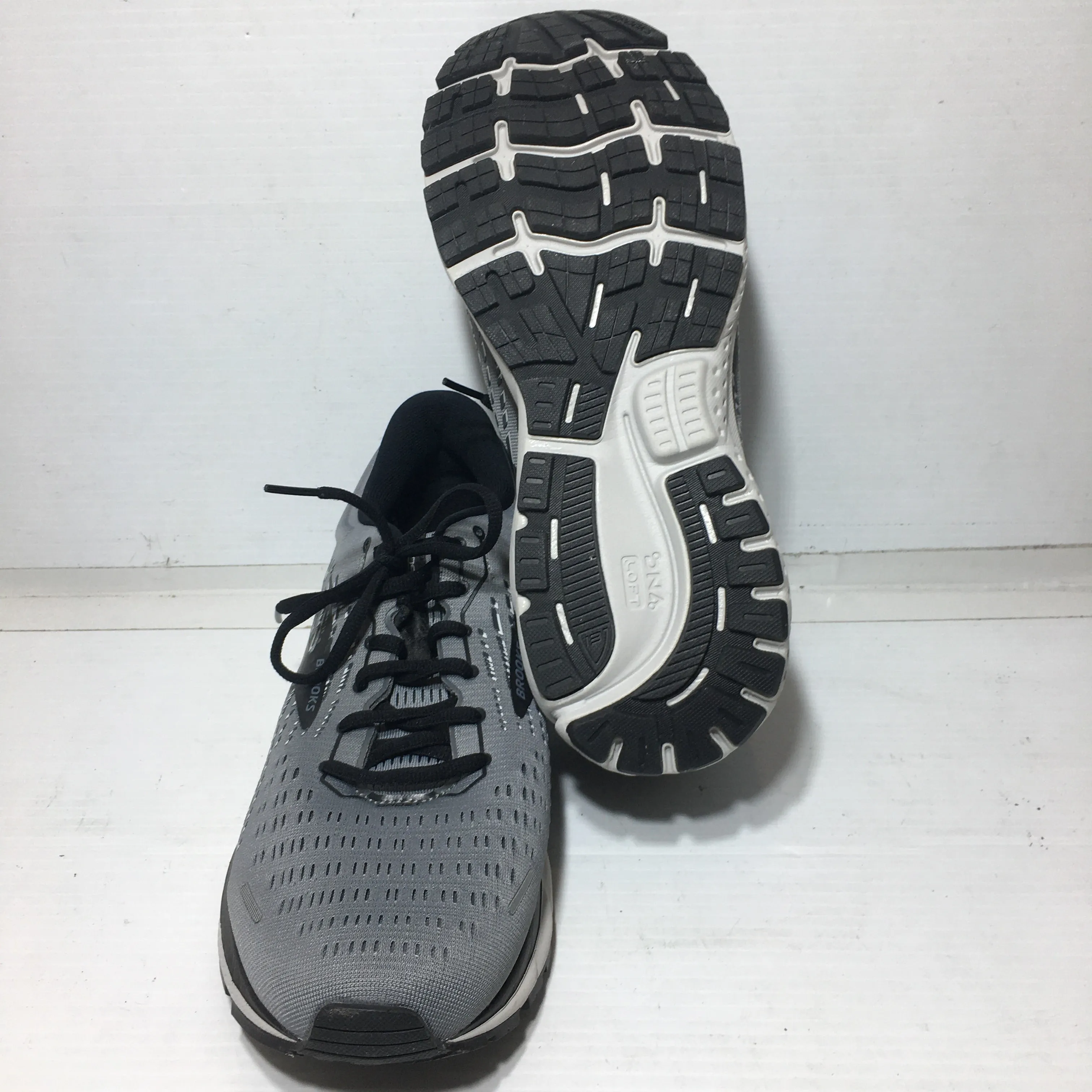 Brooks Men's Running Shoes - Size 11 - Pre-Owned - Z796EF
