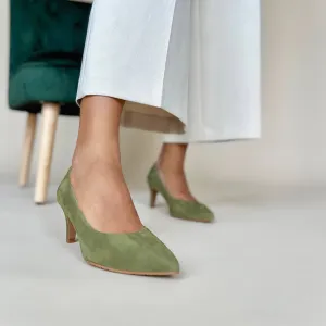 Eve Wide Width Pumps – Olive Green Suede