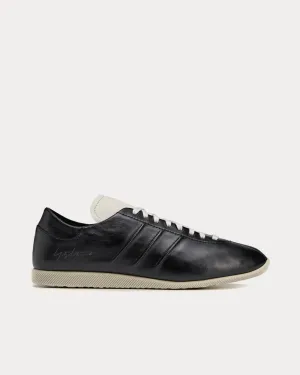 Japan Core Black / Black / Talc Low Top Sneakers