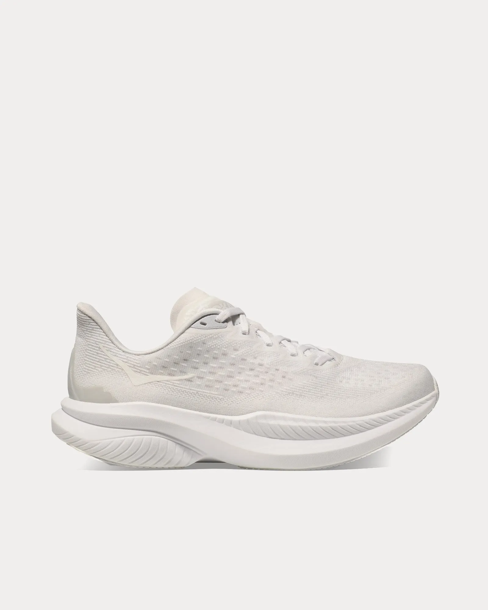 Mach 6 White / White Running Shoes