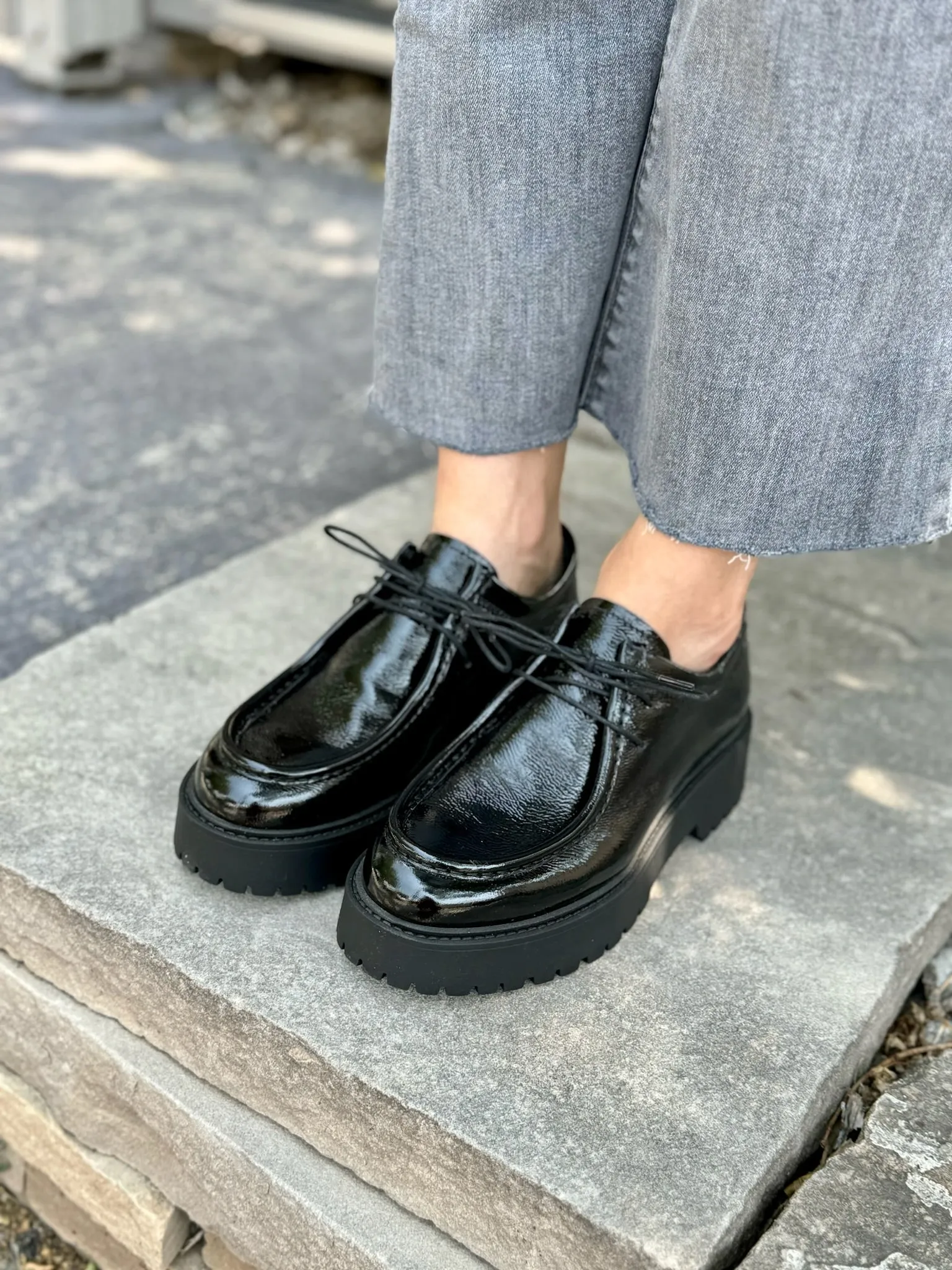 Nettie I308002D-100 in Nero Naplack