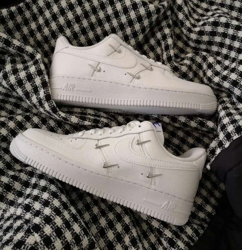 Nike Air Force 1 07 Lx White