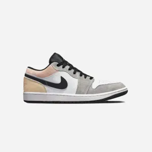Nike Air Jordan 1 Low Flight Club