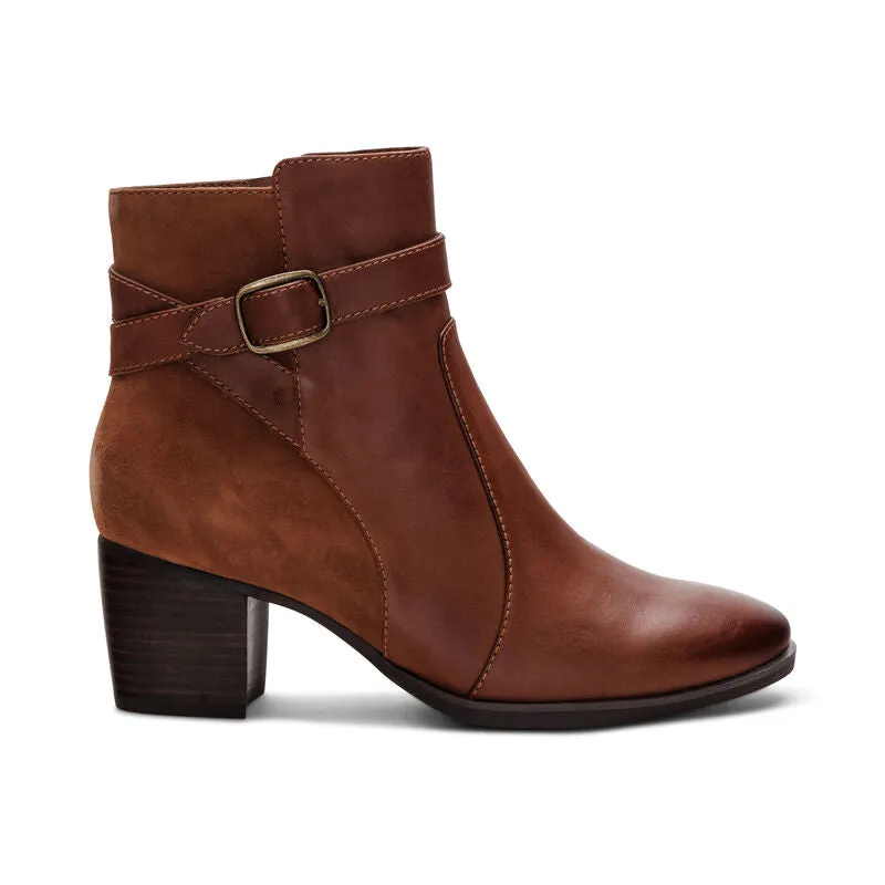 Rebecca Heel Boot in Cognac