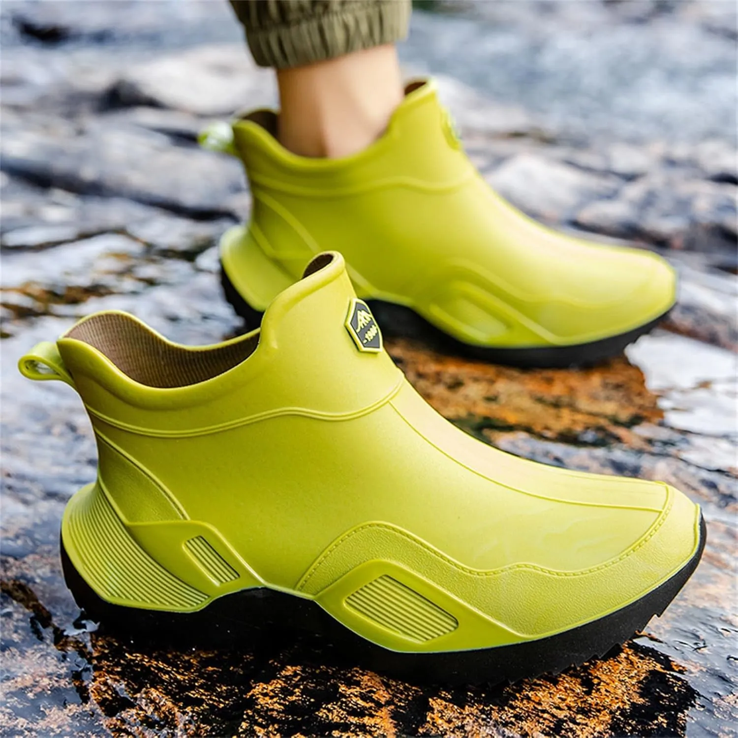 Short Rain Boots for Men Non Slip Garden Shoes Comfortable Lightweight Ankle Rain Boots Slip On Fishing Boots