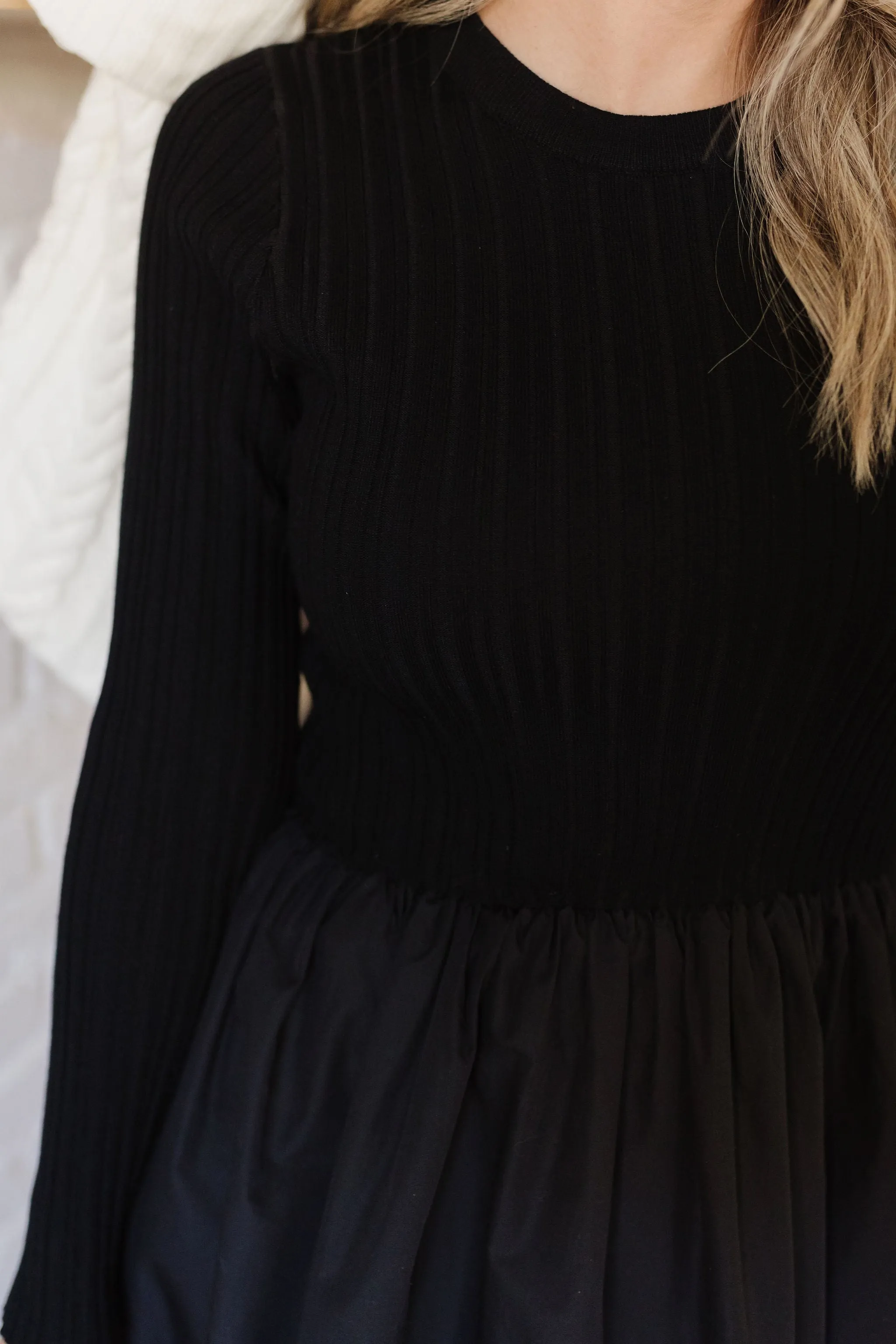 THE BELLAMY BUBBLE MIDI DRESS IN BLACK
