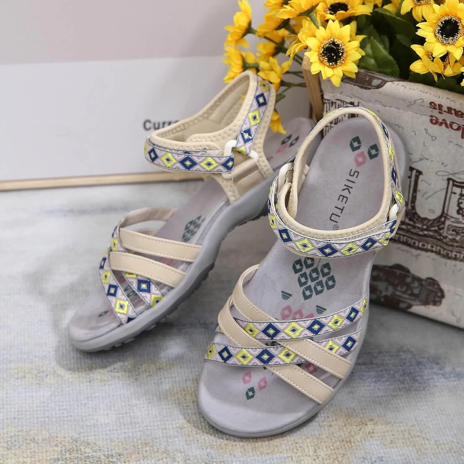 Womens Hiking Sandal Sport Sandal Straps with Adjustable Hooks Arch Support 2025 Open Toe Summer Casual Comfy
