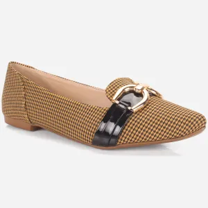 Women's "FERGIE" Pointed Toe Decorated Flat Pumps